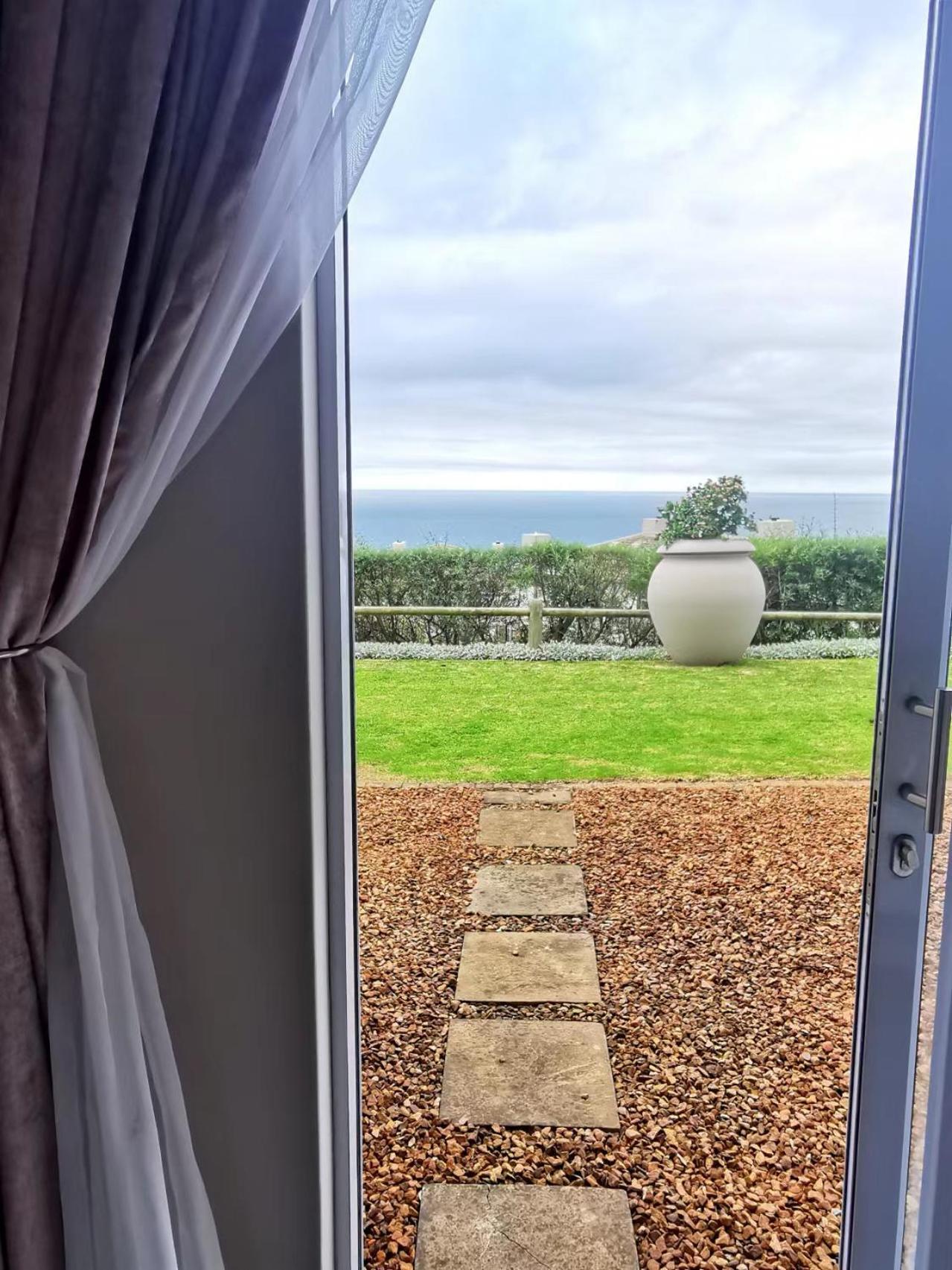 Pinnacle Point 2-Bedroom Self-Catering Apartment Мозел Бей Екстериор снимка